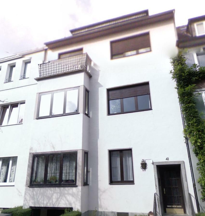 Messe Ferienwohnung Duesseldorf Oberkassel Eksteriør bilde